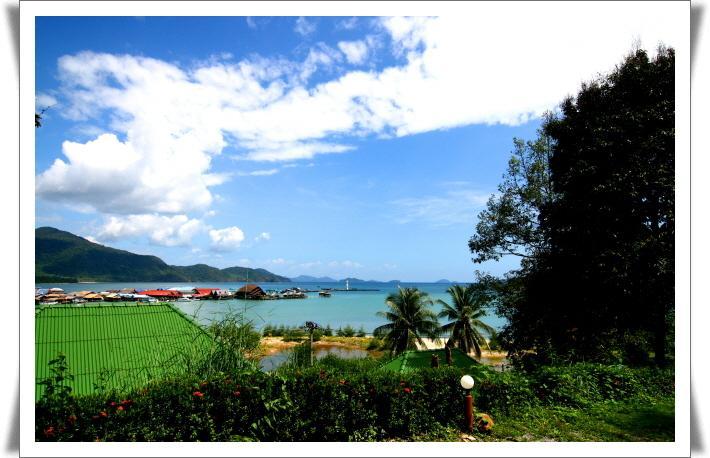 Hotel Bang Bao Cliff View Bang Tao Beach Exterior foto